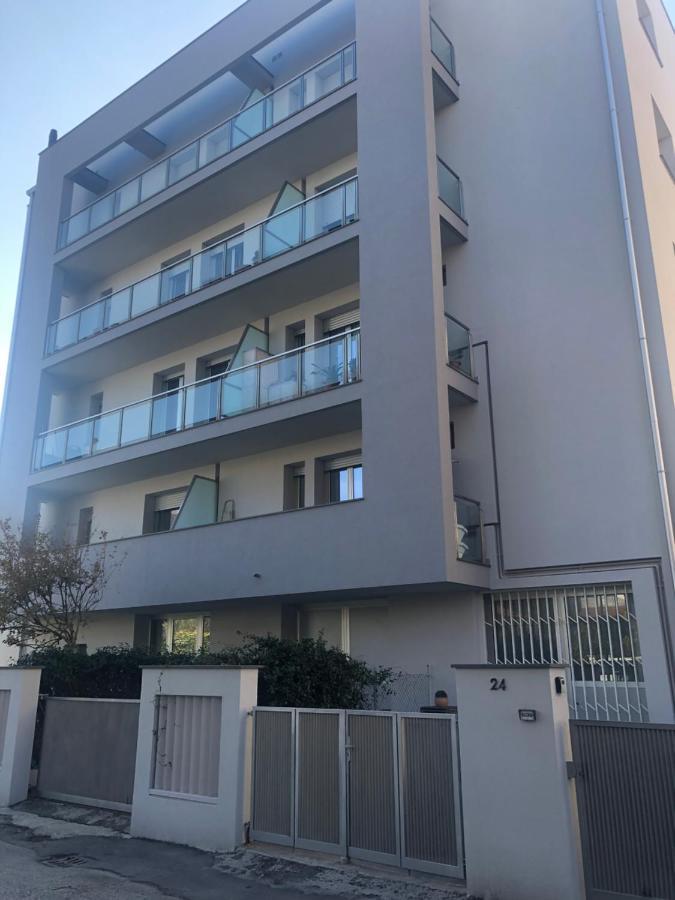 A Casa Minerva Apartment Rimini Exterior photo