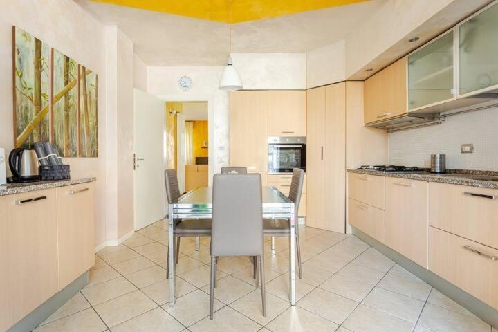 A Casa Minerva Apartment Rimini Exterior photo